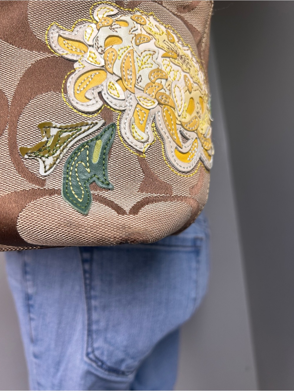 Authentic Coach Vintage Y2K Metallic Floral C's Monogram Tote Bag - Picture 6 of 15